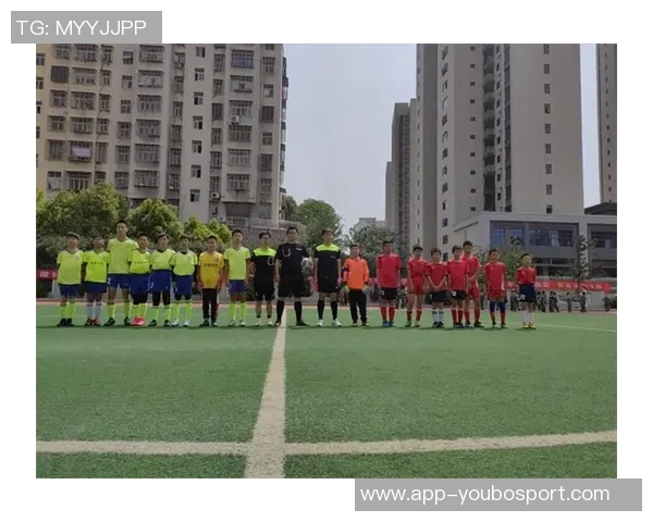 足球康复中心助力运动员重返赛场的科学与创新之路